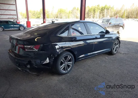 2021 Volkswagen Jetta 1.4T R-Line/1.4T S/1.4T Se from USA, damaged, VIN 3VWC57BU4MM082192